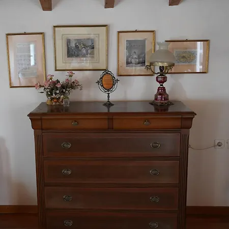 Sophisticated House Nyaraló